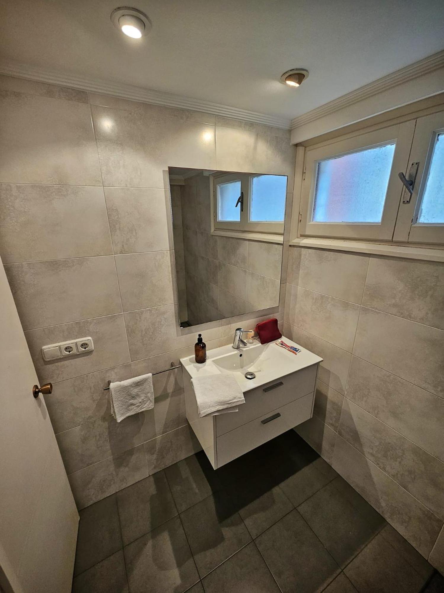 Amplio Piso En La Playa De 135 M2 Con Garaje Apartment Zarautz Exterior photo